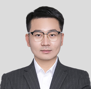 成公教育常浩然